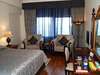 Dhow Palace Hotel 